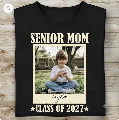 Personalized Senior Mom 2027 Custom Photo Class of 2027 T-Shirt