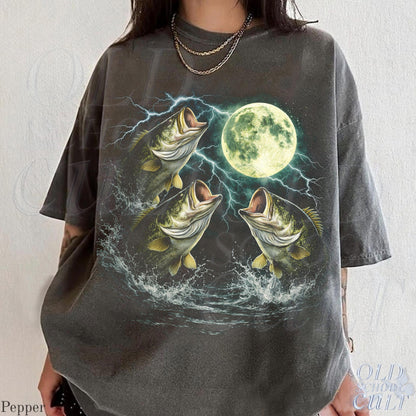Bass Fish Moon 90s Vintage Graphic T Shirt