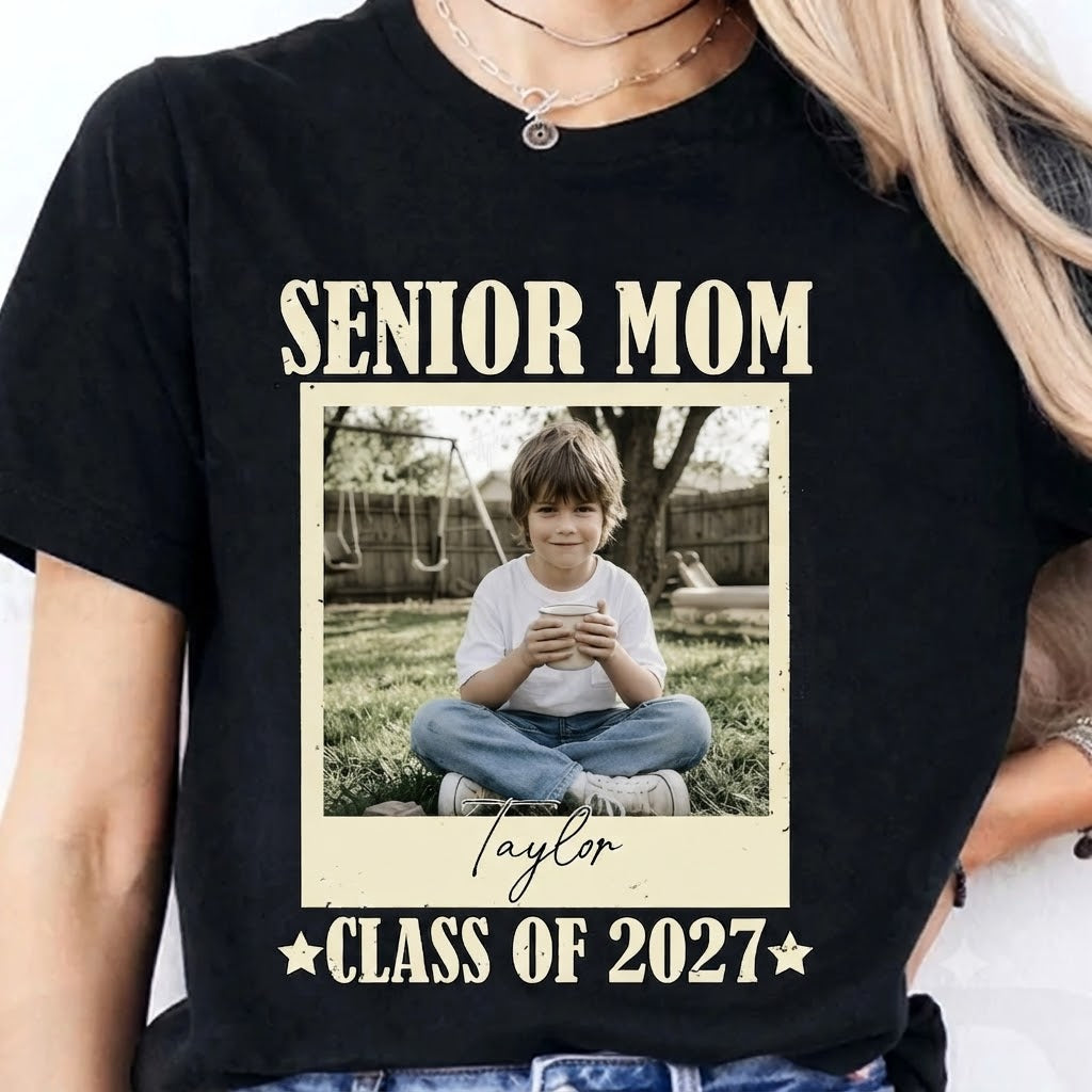 Personalized Senior Mom 2027 Custom Photo Class of 2027 T-Shirt