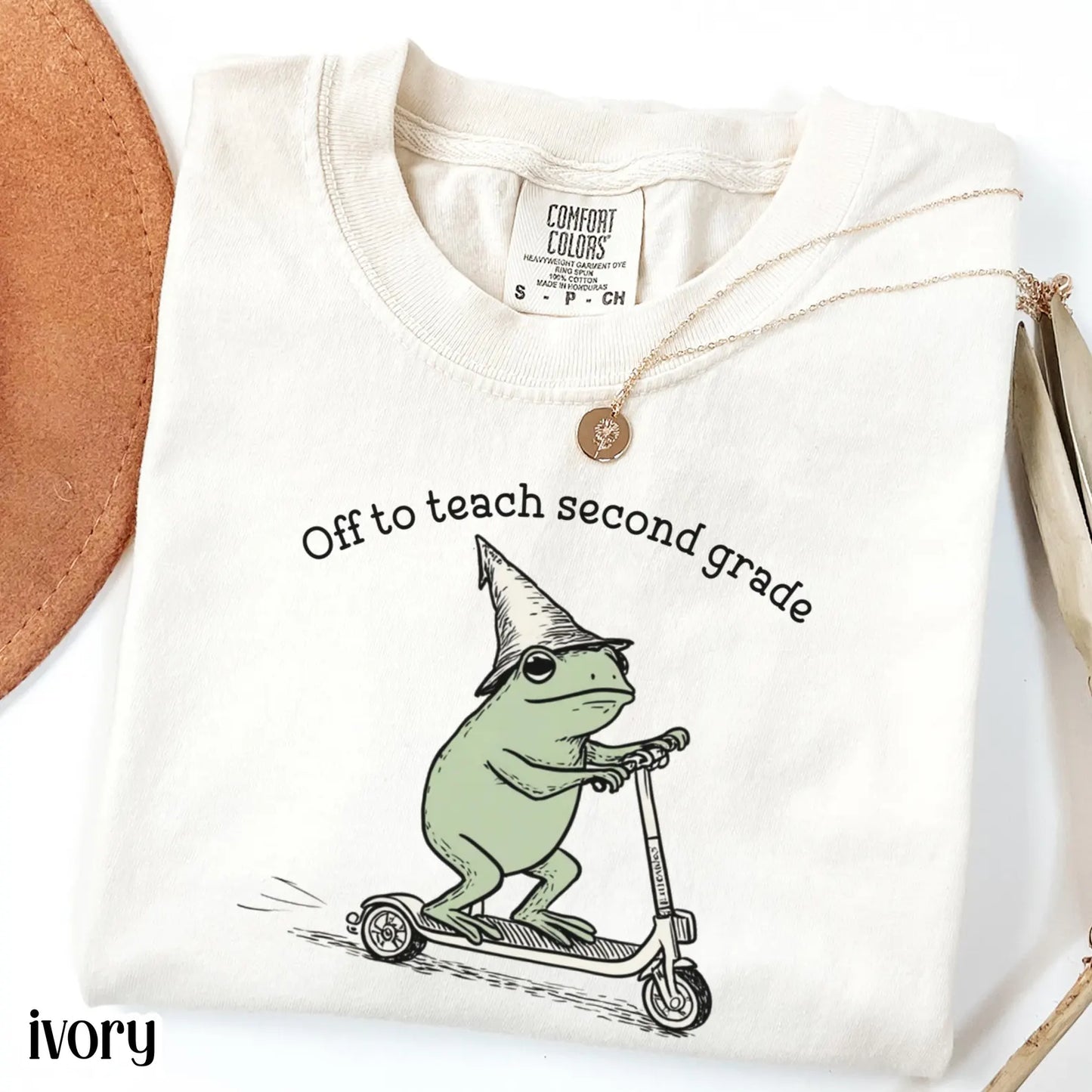Funny Frog Off to Teach Second Grade T Shirt