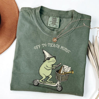 Funny Frog Off to Teach Music T Shirt