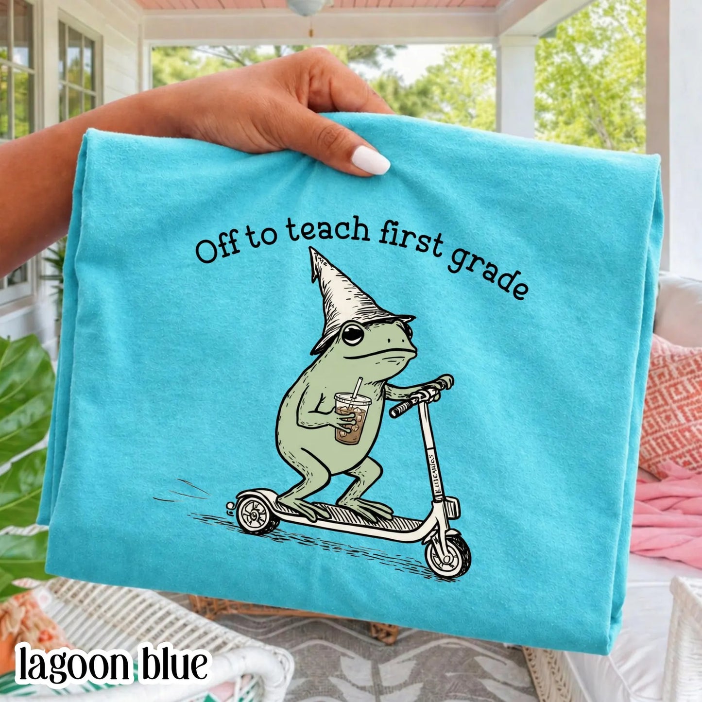Funny Frog Off to Teach Frist Grade T Shirt