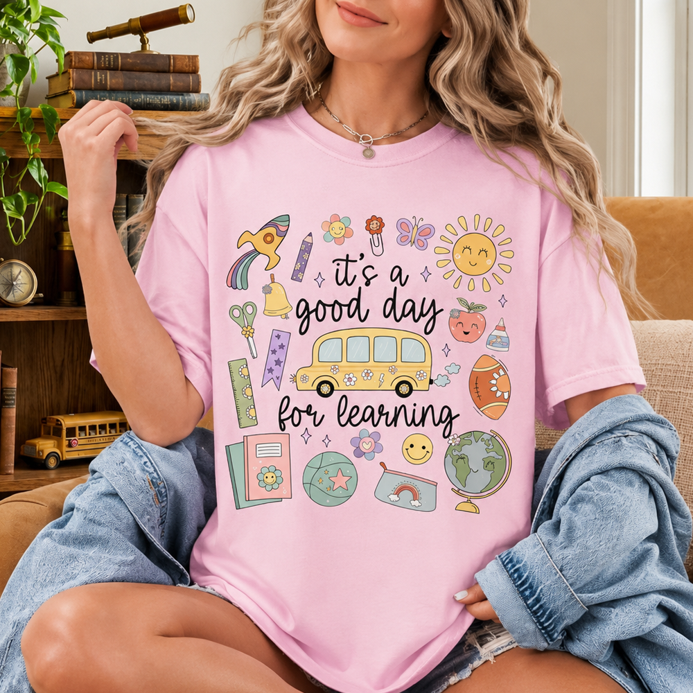 It’s A Good Day For Learning Teacher Shirt – Cute Retro Back To School T-Shirt,Comfort Colors,Doodle T-Shirt, Whimsical, Teacher Gift